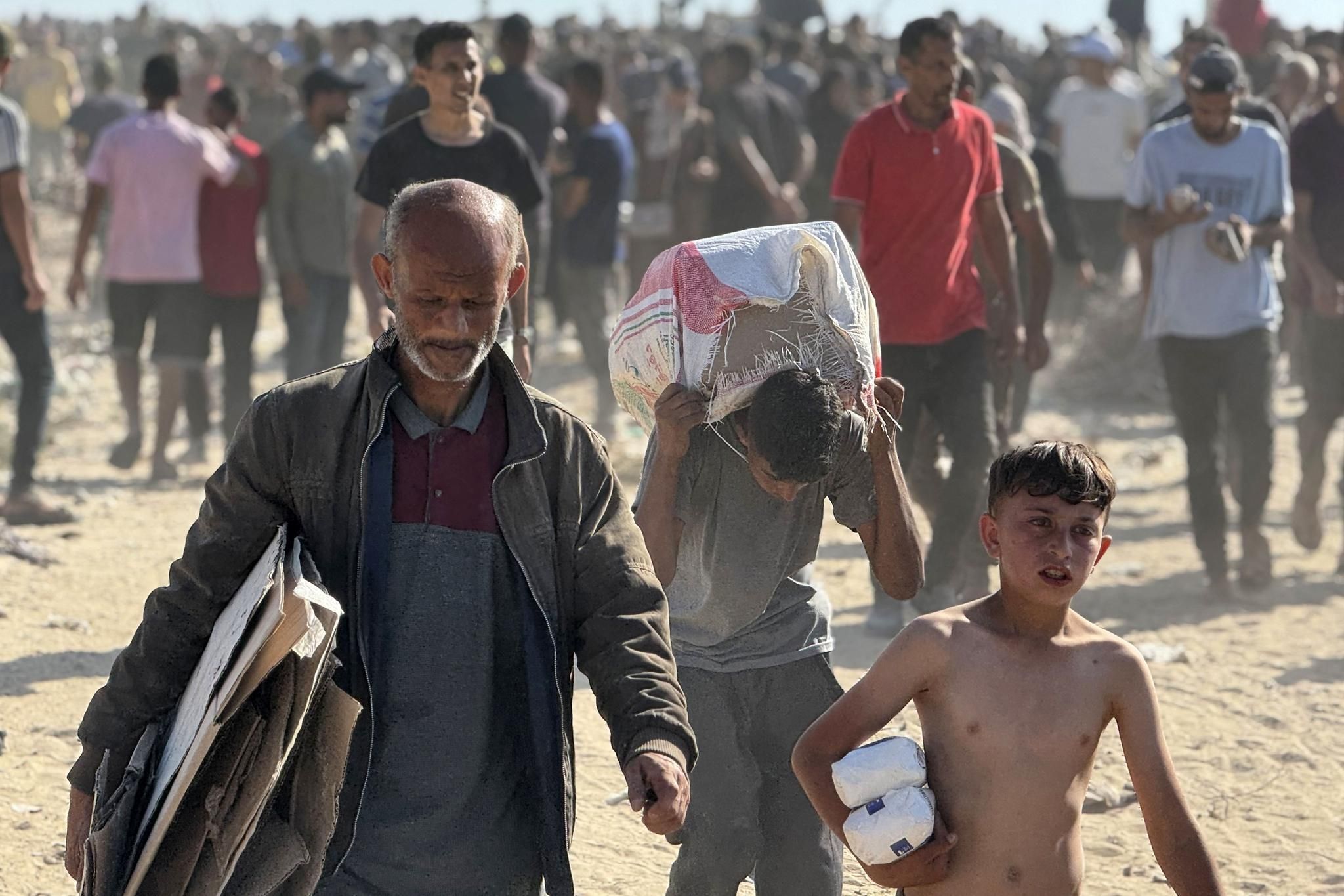 La Chine condamne les actes israéliens et défend le droit des Palestiniens
