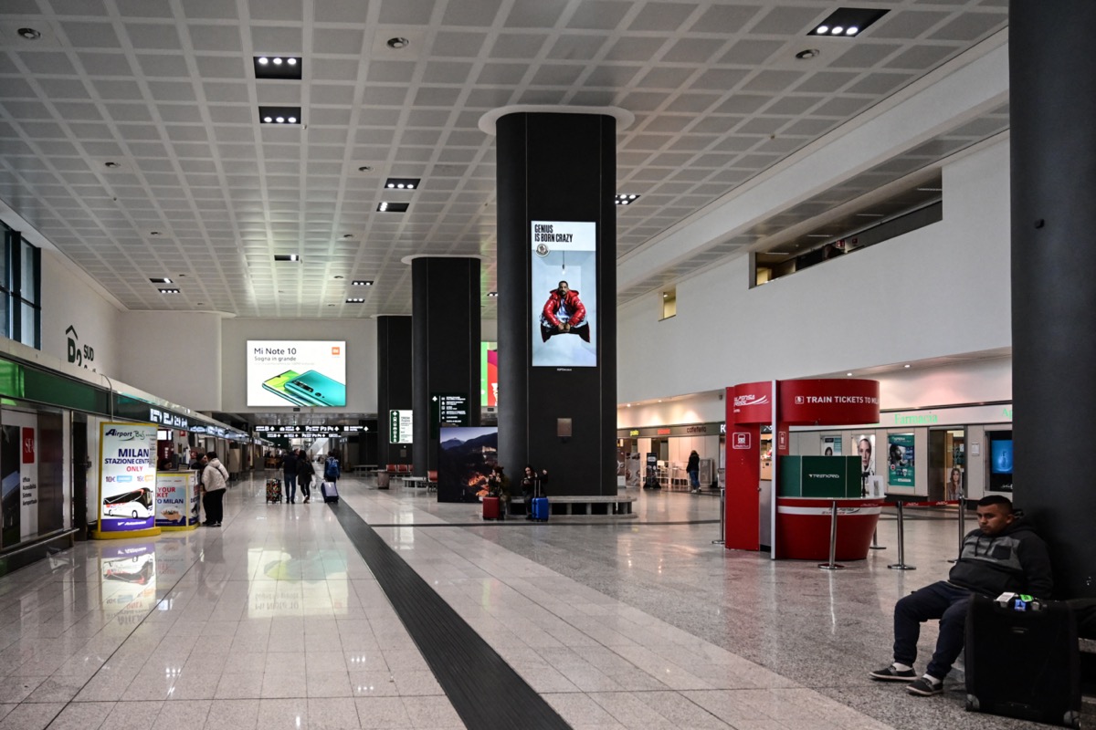 Incendie à l’aéroport de Milan : un étranger déclenche la panique avant d’être arrêté