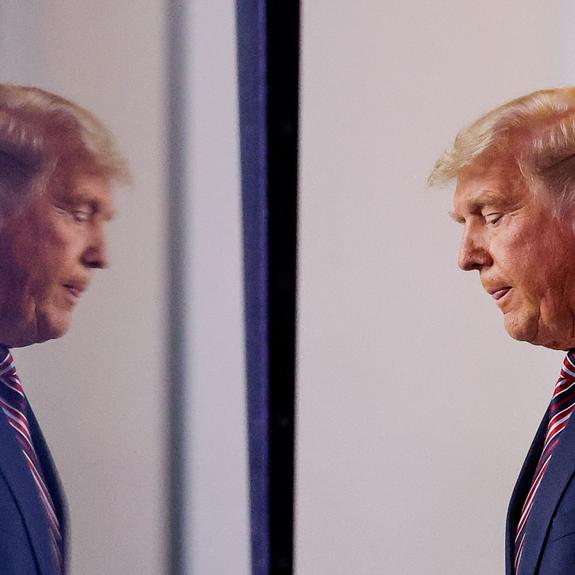 Trump dévoile les traîtres de 2020 : une conspiration qui éclabousse l’Amérique